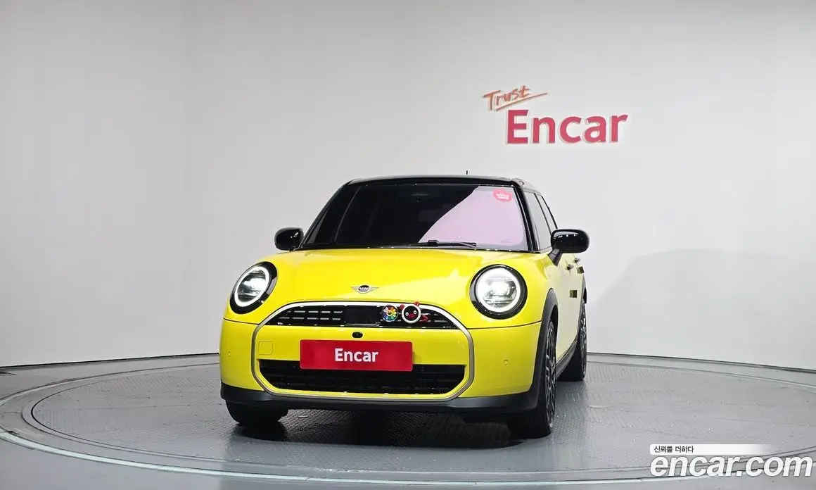 Mini Cooper 2025 2.0 автомат (гидро), фото 3