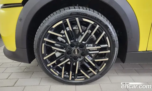 Mini Cooper 2025 2.0 автомат (гидро), миниатюра 5
