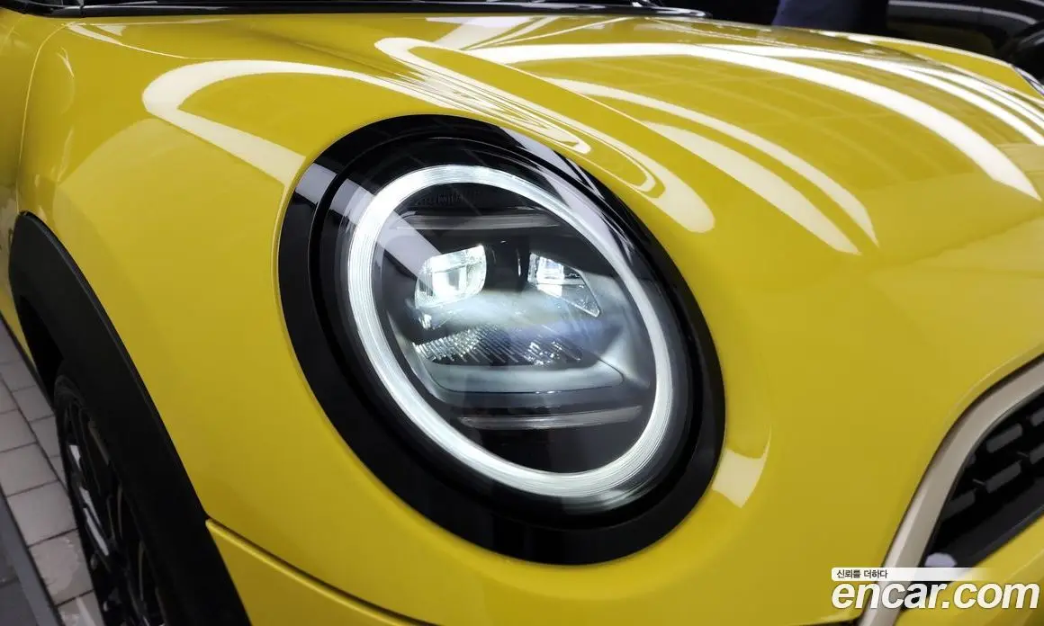 Mini Cooper 2025 2.0 автомат (гидро), фото 8