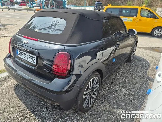 Mini Cooper Convertible 2025 2.0 автомат (гидро), миниатюра 2