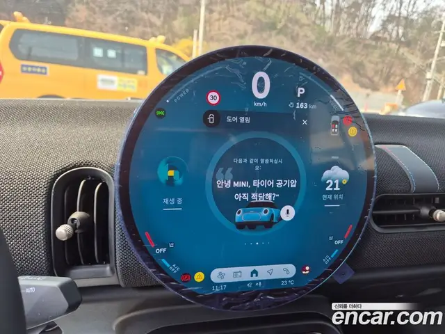 Mini Cooper Convertible 2025 2.0 автомат (гидро), миниатюра 8