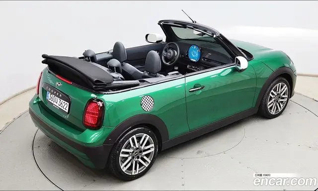 Mini Cooper Convertible 2025 2.0 автомат (гидро), миниатюра 2