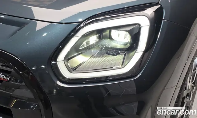 Mini Countryman 2025 2.0 автомат (гидро), миниатюра 8