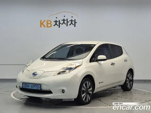 Nissan Leaf, 2016, 70 428 км