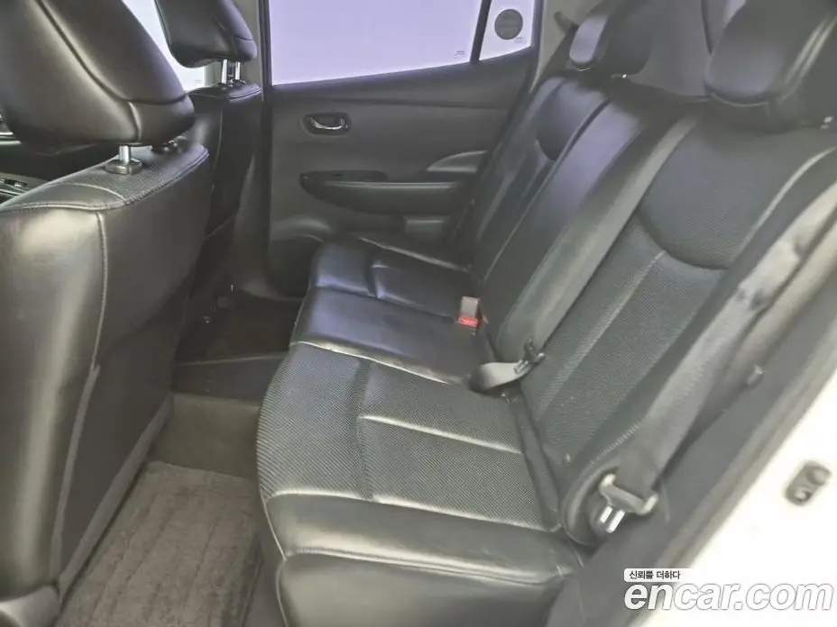 Nissan Leaf 2016 автомат (гидро), фото 12