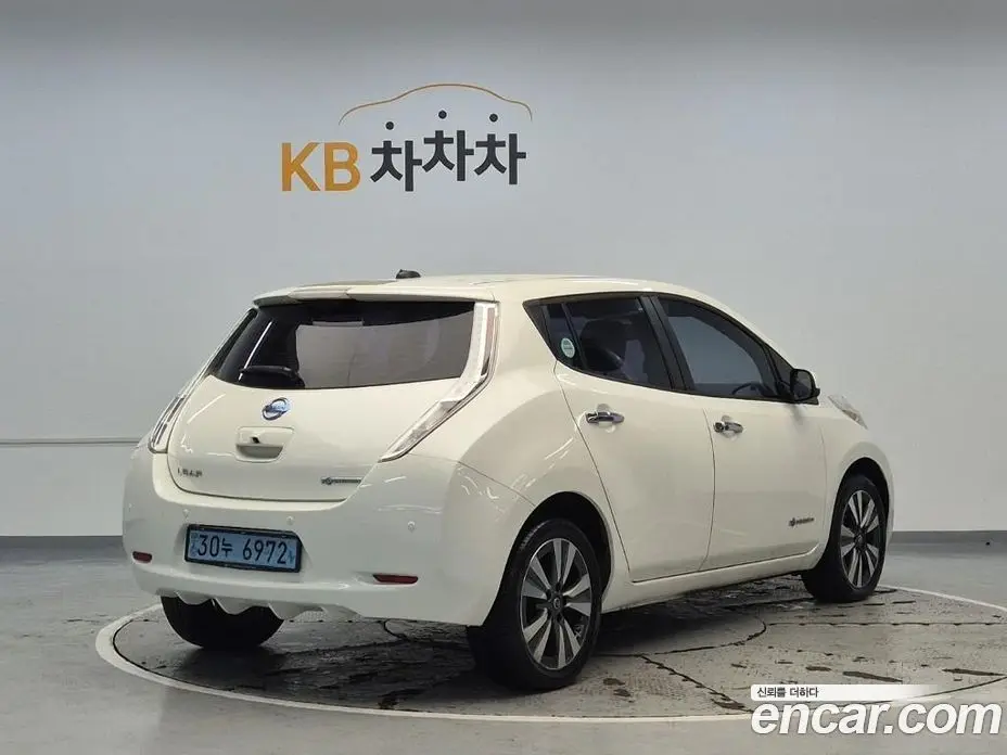Nissan Leaf 2016 автомат (гидро), фото 3