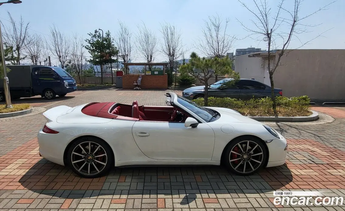 Porsche 911 2013 3.8 автомат (гидро), фото 7 Porsche 911 2013 3.8 автомат (гидро), фото 7
