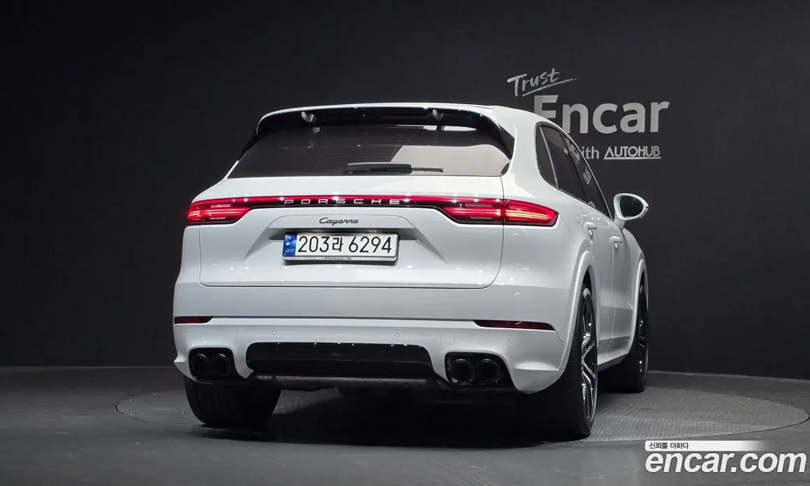 Porsche Cayenne 2023 3.0 автомат (гидро), фото 3