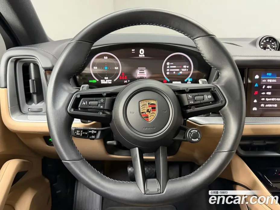 Porsche Cayenne 2024 3.0 автомат (гидро), фото 14