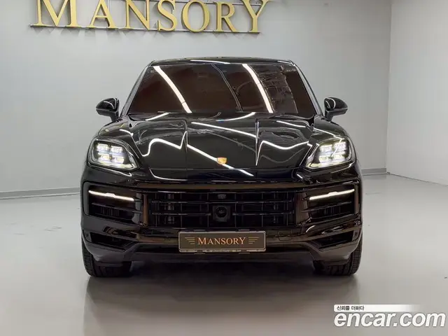 Porsche Cayenne 2024 3.0 автомат (гидро), миниатюра 3