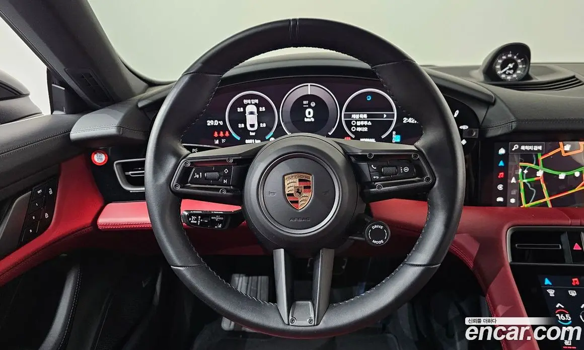 Porsche Taycan 2024 0.1 автомат (гидро), фото 18