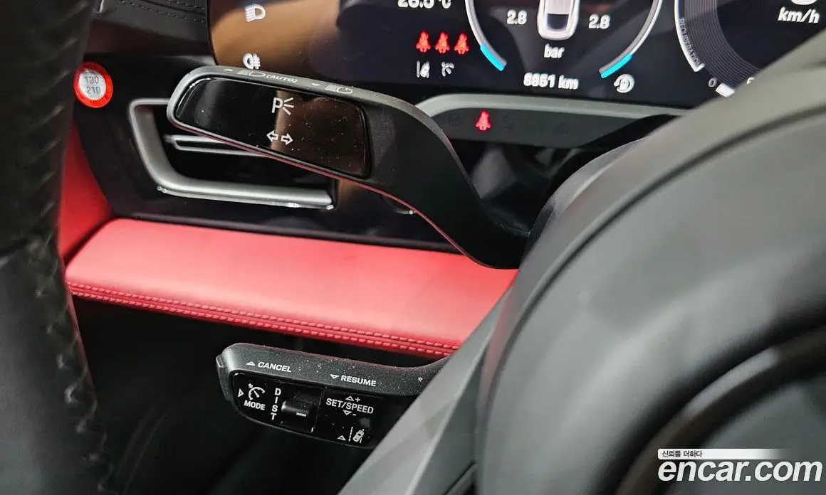Porsche Taycan 2024 0.1 автомат (гидро), фото 29
