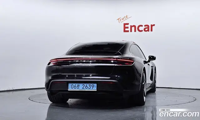Porsche Taycan 2024 0.1 автомат (гидро), миниатюра 4