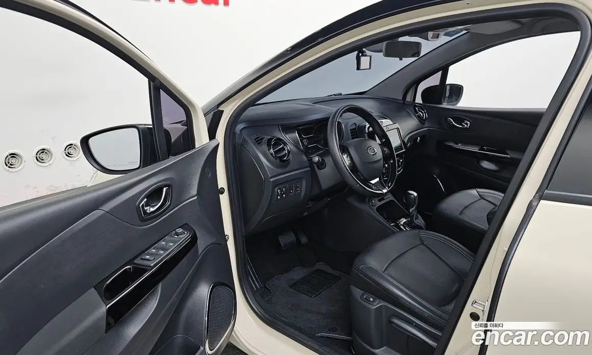 Renault (Samsung) QM3 2017 1.5 автомат (гидро), фото 12