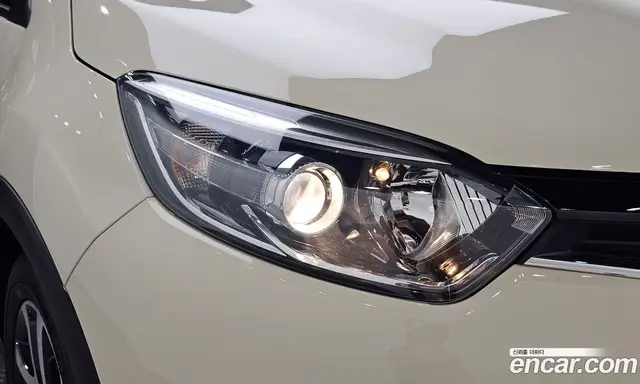 Renault (Samsung) QM3 2017 1.5 автомат (гидро), миниатюра 7
