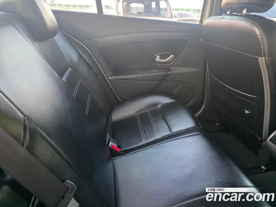 Renault (Samsung) SM3 2013 1.6 автомат (гидро), фото 10 Renault (Samsung) SM3 2013 1.6 автомат (гидро), фото 10
