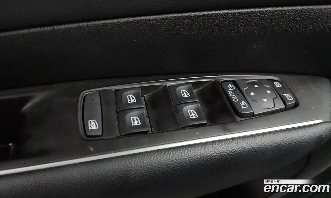 Renault (Samsung) SM6 2023 1.3 автомат (гидро), фото 32