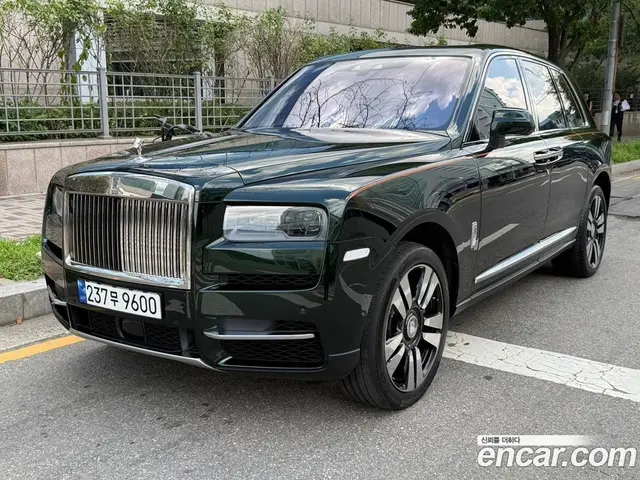 Rolls-Royce Cullinan, 2023, 15 500 км