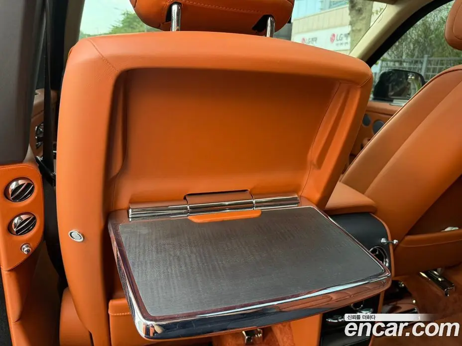 Rolls-Royce Cullinan 2023 6.7 автомат (гидро), фото 12