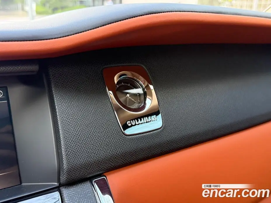 Rolls-Royce Cullinan 2023 6.7 автомат (гидро), фото 14