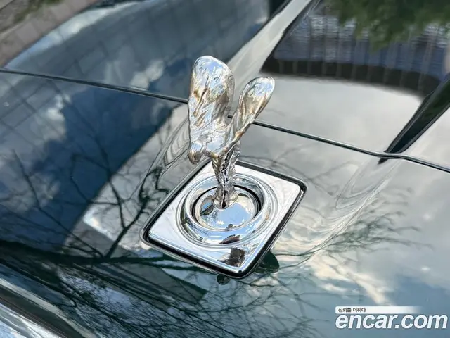 Rolls-Royce Cullinan 2023 6.7 автомат (гидро), миниатюра 6