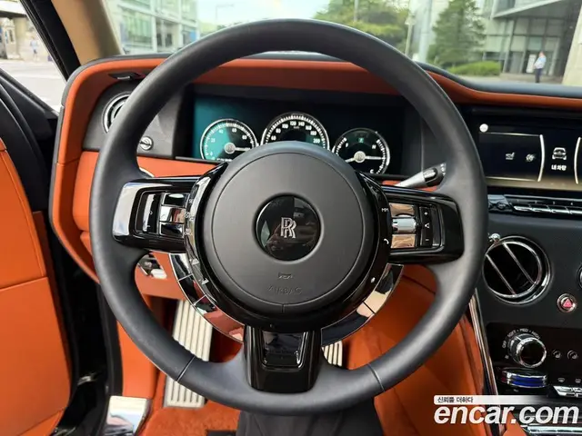 Rolls-Royce Cullinan 2023 6.7 автомат (гидро), миниатюра 9