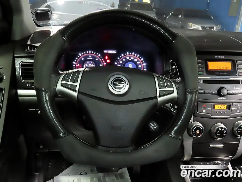 SsangYong Korando 2013 2.0 автомат (гидро), фото 15