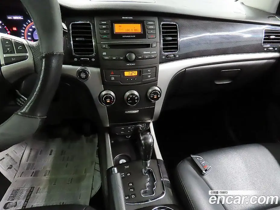 SsangYong Korando 2013 2.0 автомат (гидро), фото 18