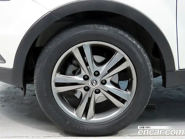 SsangYong Korando 2013 2.0 автомат (гидро), миниатюра 5