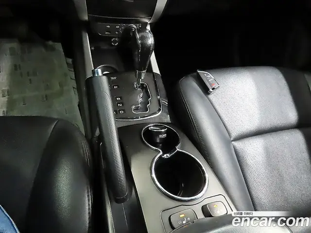 SsangYong Korando 2013 2.0 автомат (гидро), миниатюра 9