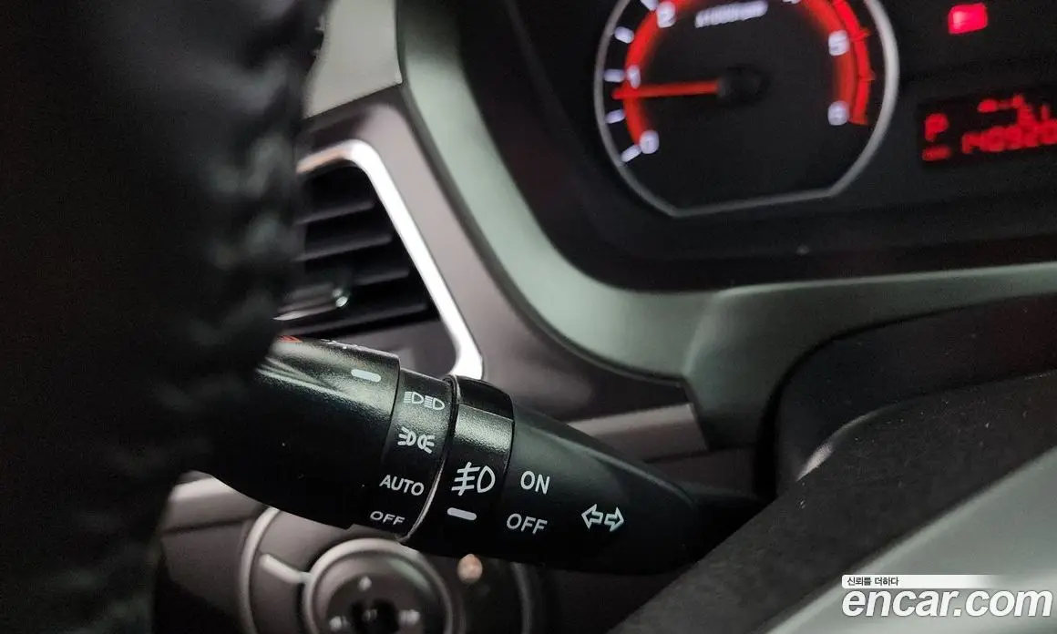 SsangYong Korando 2016 2.0 автомат (гидро), фото 32