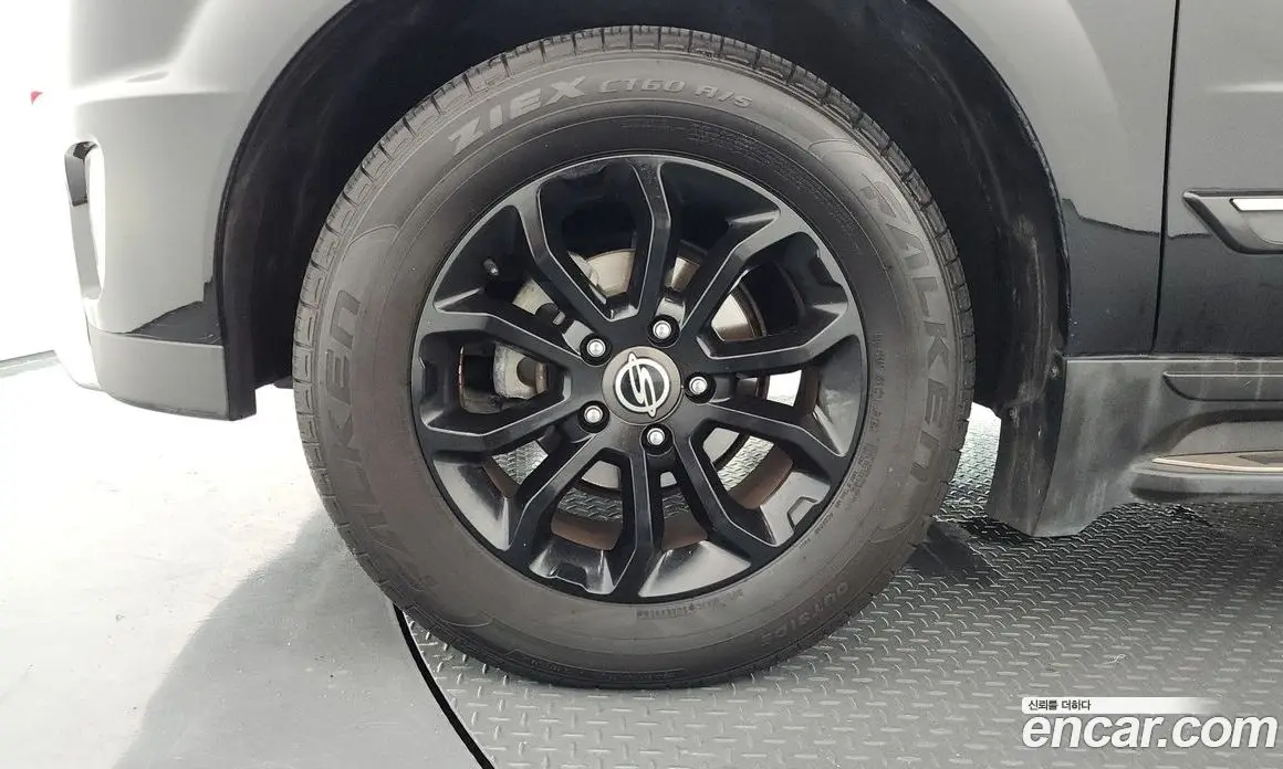 SsangYong Korando 2016 2.0 автомат (гидро), фото 5
