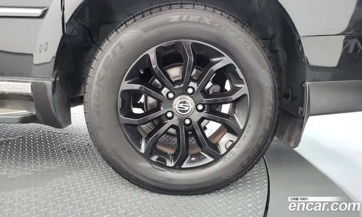 SsangYong Korando 2016 2.0 автомат (гидро), фото 7
