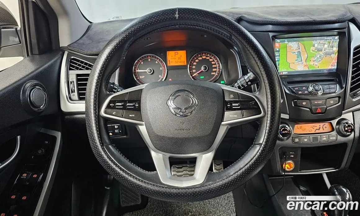 SsangYong Korando 2018 2.2 автомат (гидро), фото 13