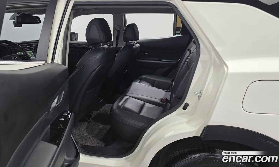 SsangYong Korando 2021 1.5 автомат (гидро), фото 17