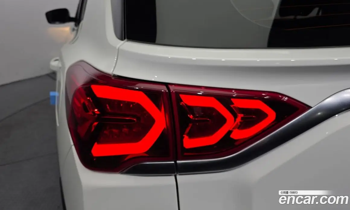 SsangYong Korando 2021 1.5 автомат (гидро), фото 9