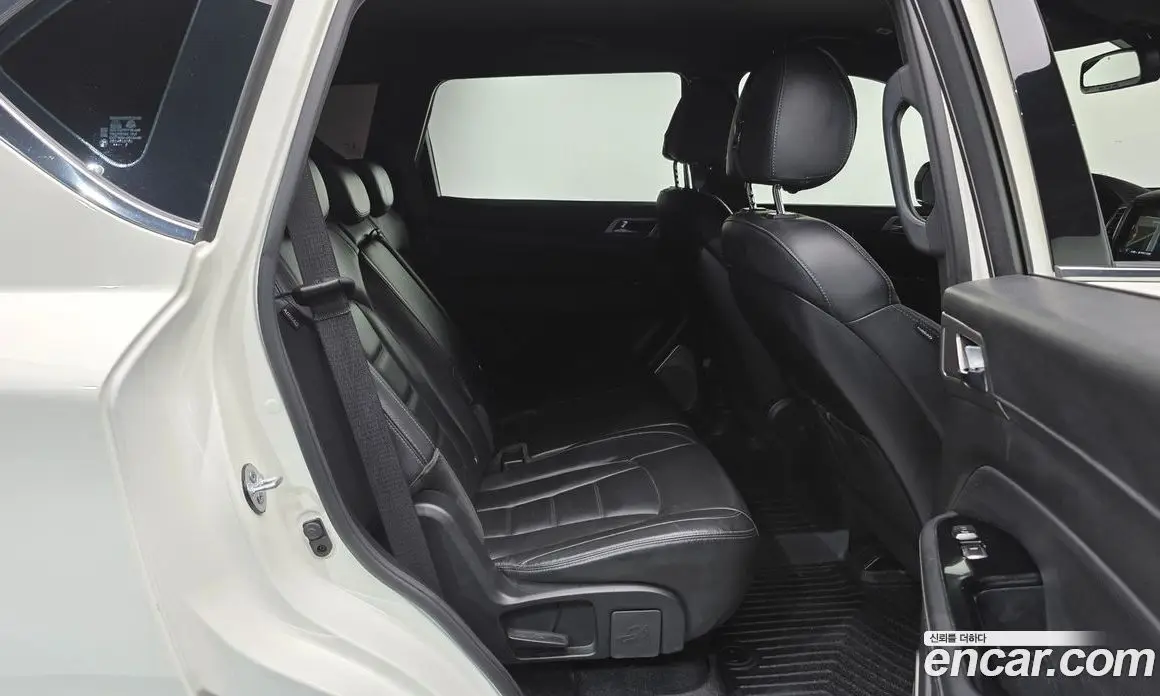 SsangYong Rexton 2018 2.2 автомат (гидро), фото 11