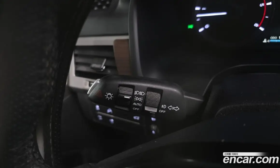 SsangYong Rexton 2018 2.2 автомат (гидро), фото 16