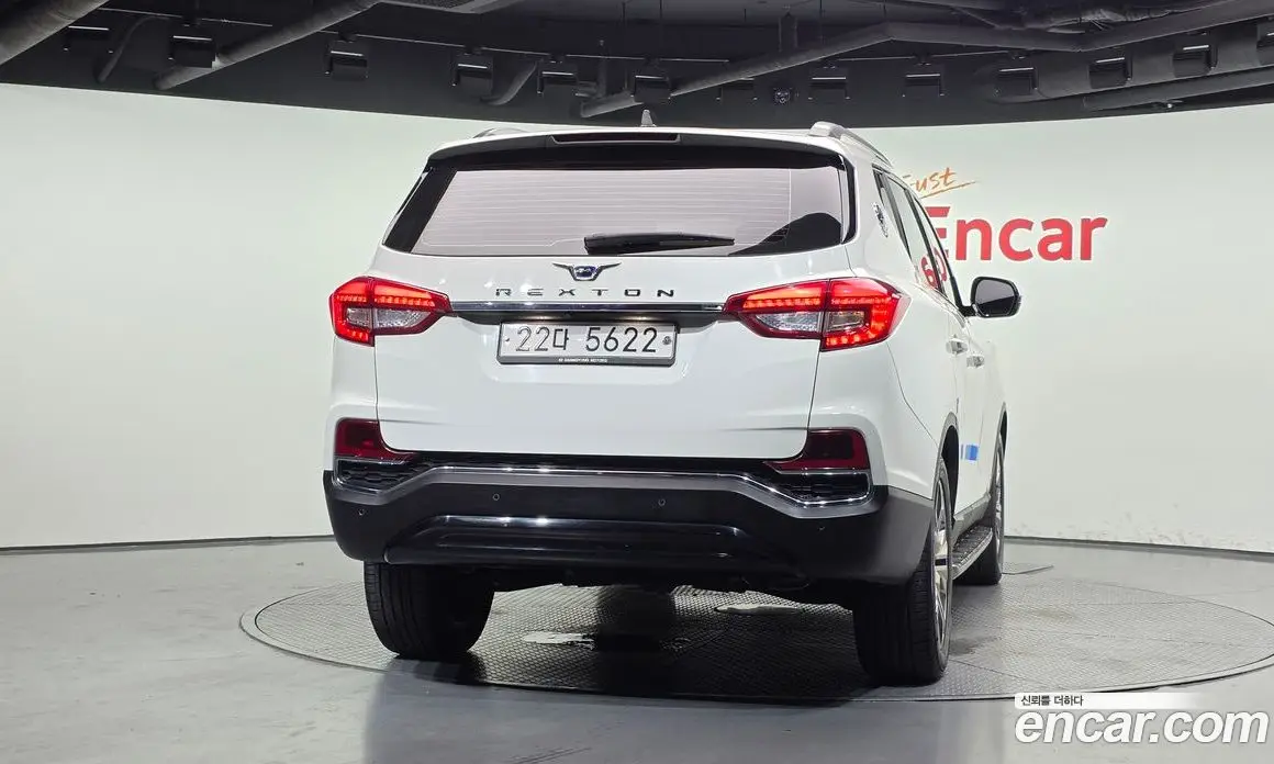 SsangYong Rexton 2018 2.2 автомат (гидро), фото 4