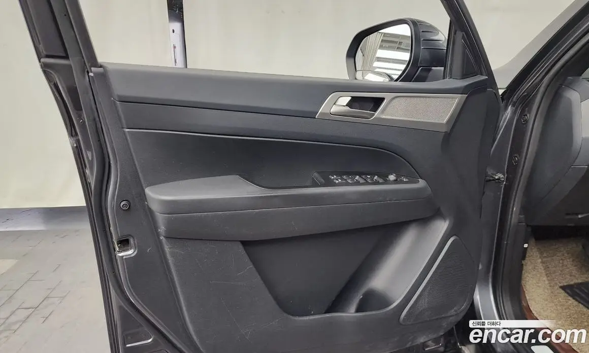 SsangYong Rexton 2019 2.2 автомат (гидро), фото 14