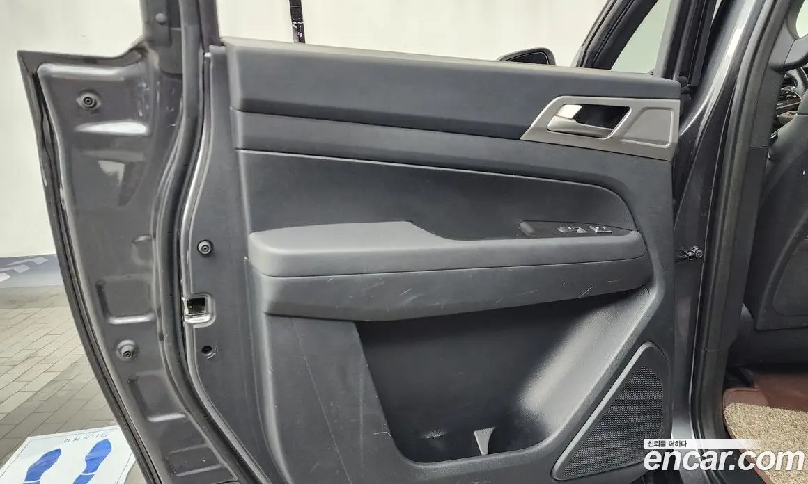 SsangYong Rexton 2019 2.2 автомат (гидро), фото 15