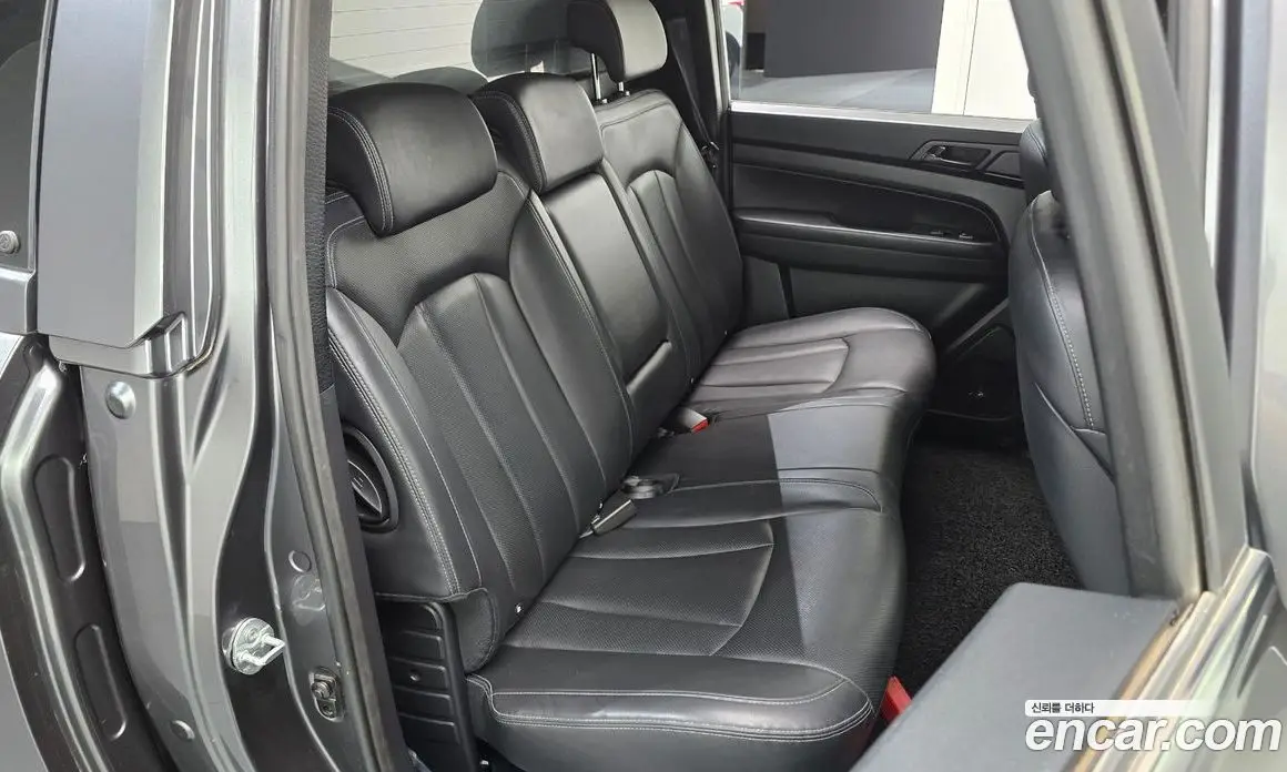 SsangYong Rexton 2019 2.2 автомат (гидро), фото 17