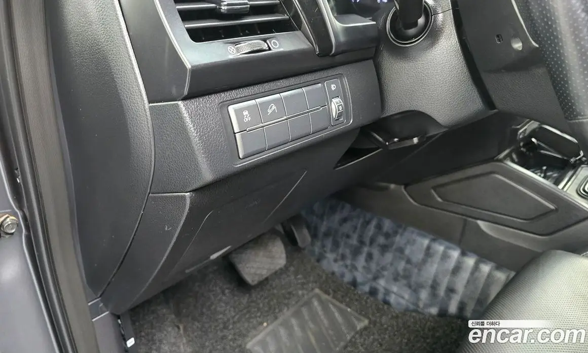 SsangYong Rexton 2019 2.2 автомат (гидро), фото 29