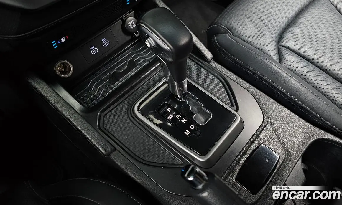SsangYong Rexton 2023 2.2 автомат (гидро), фото 12