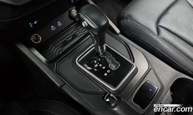 SsangYong Rexton 2023 2.2 автомат (гидро), миниатюра 12