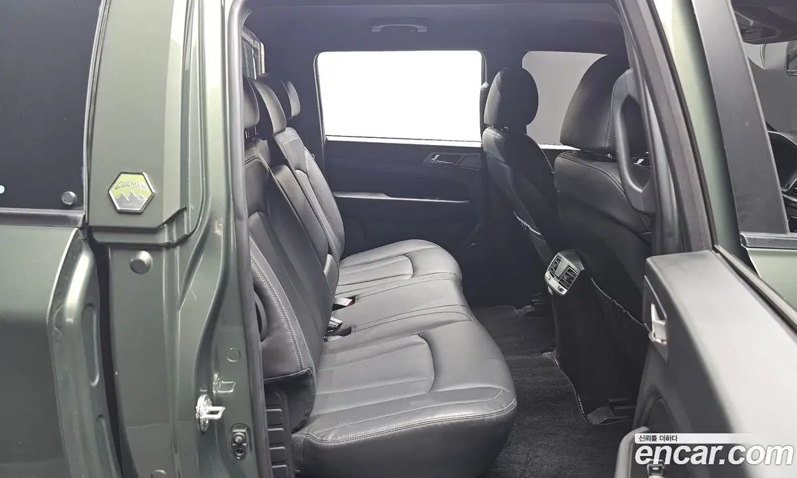 SsangYong Rexton 2023 2.2 автомат (гидро), фото 16