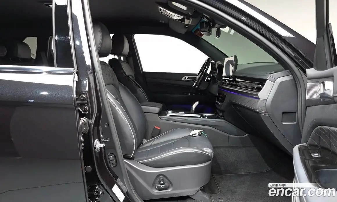 SsangYong Rexton 2024 2.2 автомат (гидро), фото 15