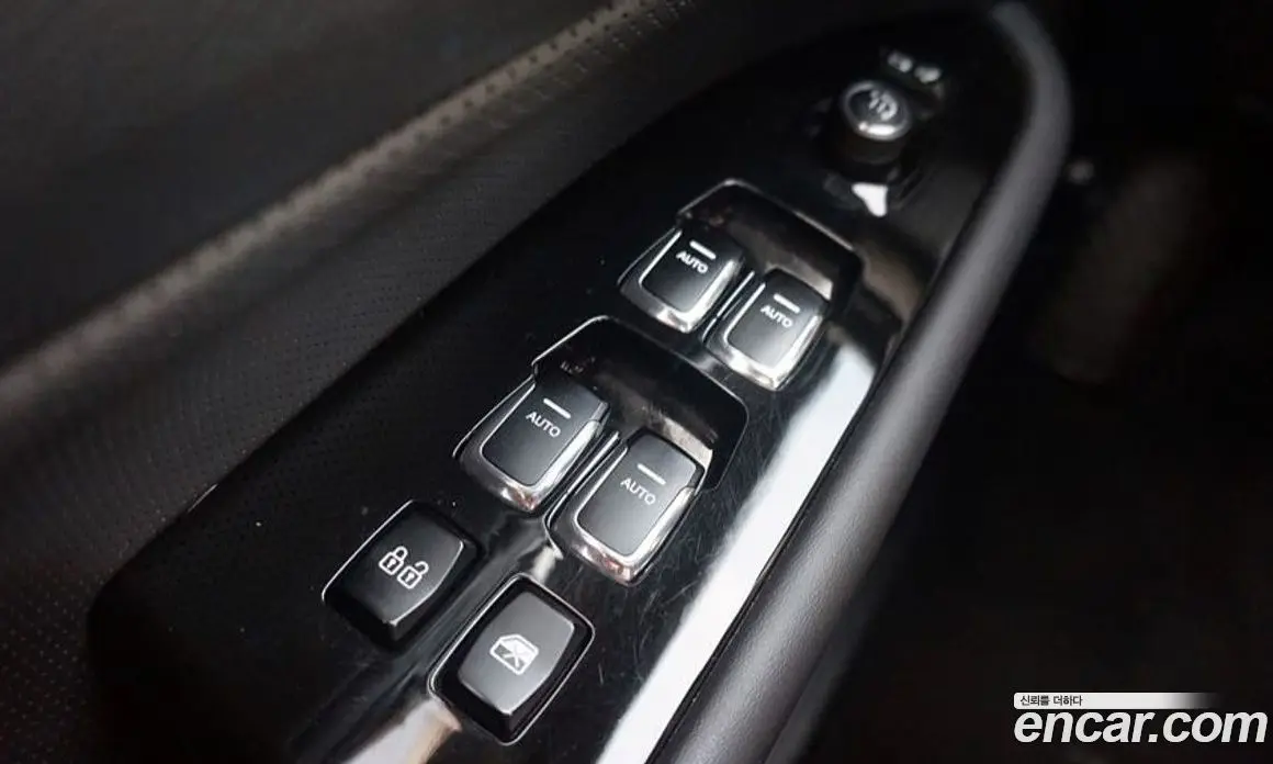 SsangYong Rexton 2025 2.2 автомат (гидро), фото 12