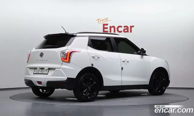 SsangYong TIBOLI 2015 1.6 автомат (гидро), миниатюра 2