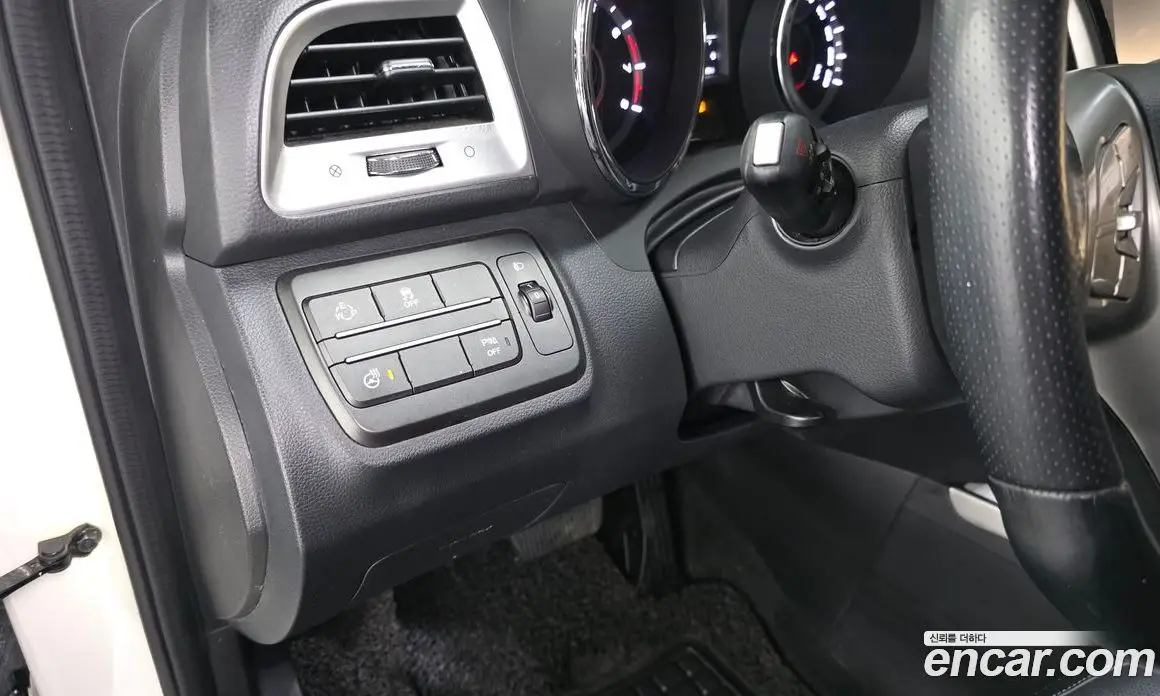 SsangYong TIBOLI 2015 1.6 автомат (гидро), фото 27